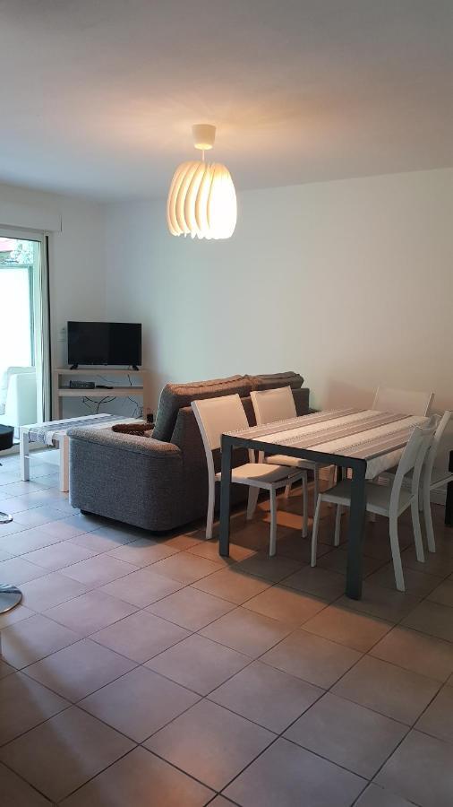 Apartamento T3 Avec Sa Spacieuse Terrasse