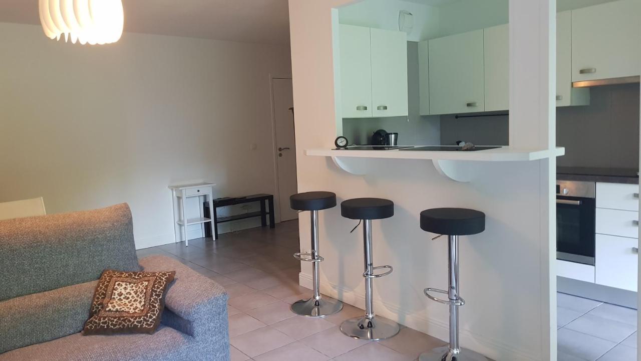 T3 Avec Sa Spacieuse Terrasse Apartamento